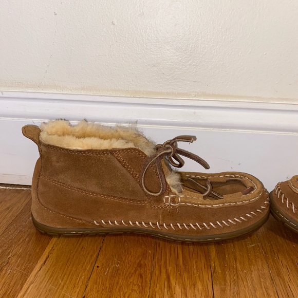 L.L. Bean Moccasin Shoes - Picture 6 of 9